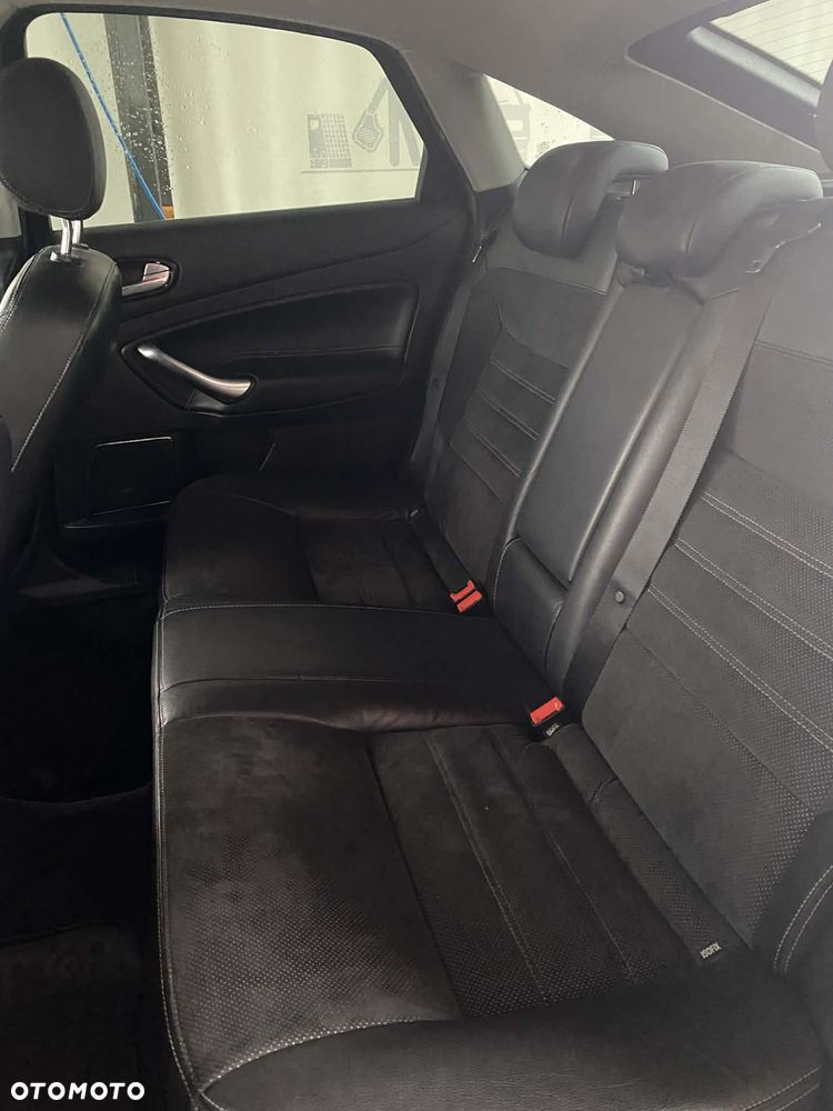 Ford Mondeo 1.8 TDCi Titanium - 8