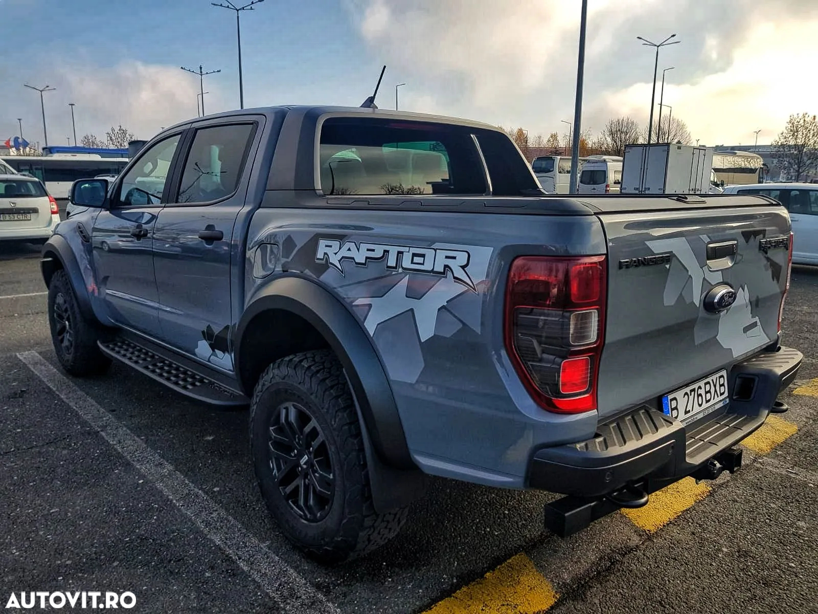 Ford Raptor - 5