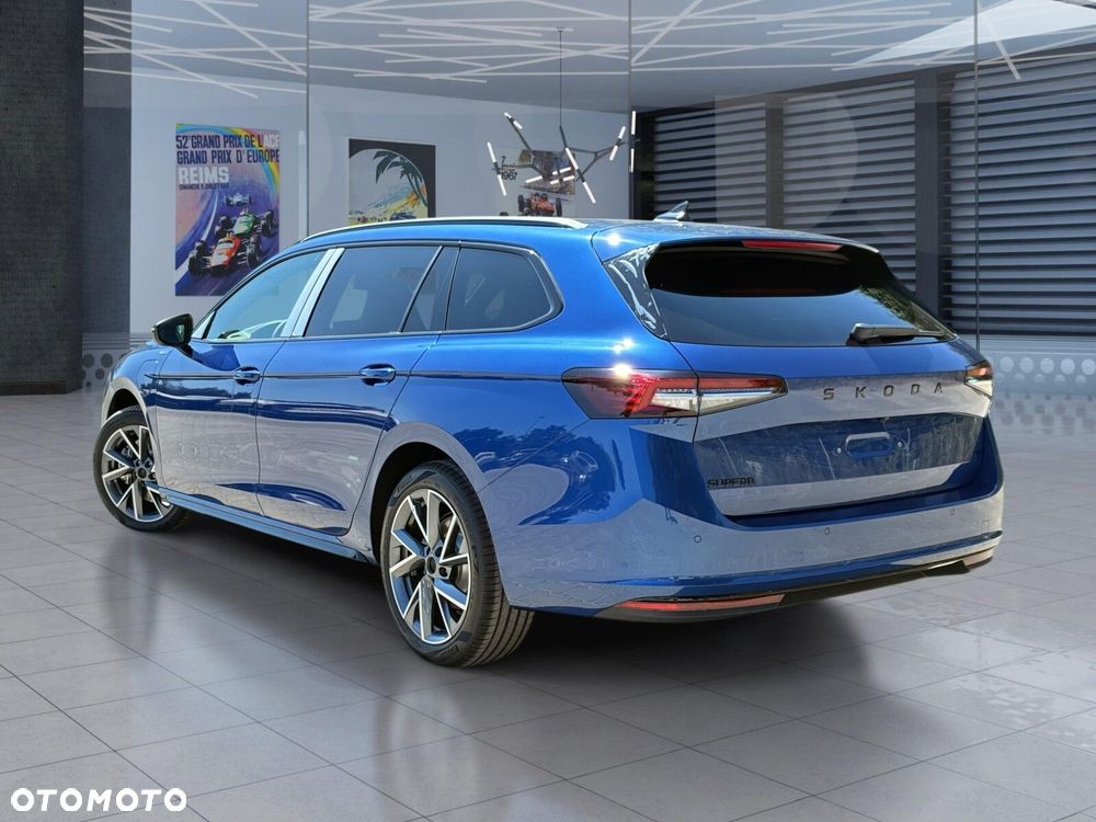 Skoda Superb - 11