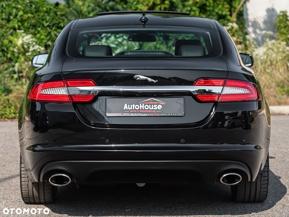 Jaguar XF 3.0 V6 Kompressor AWD - 13