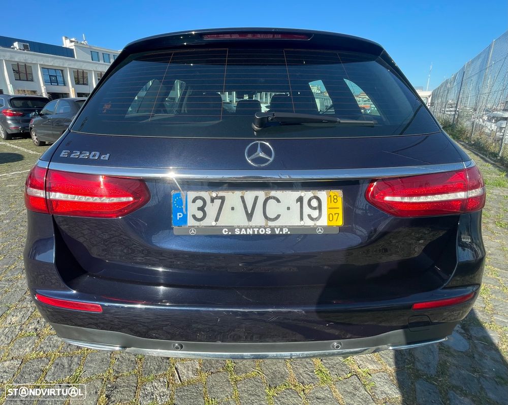 Mercedes-Benz E 220 d AMG - 5