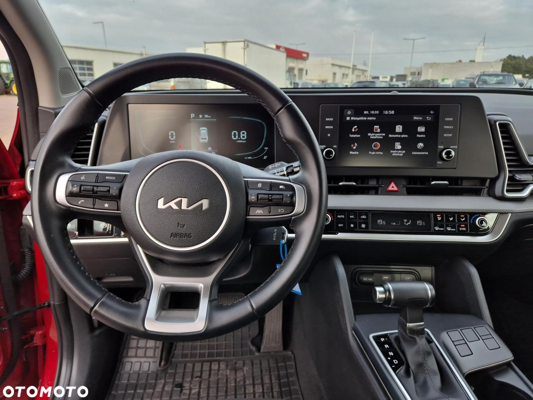 Kia Sportage - 12