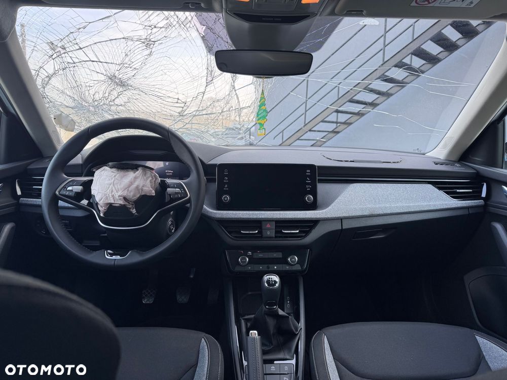 Skoda Kamiq 1.0 TSI Scout Line - 8