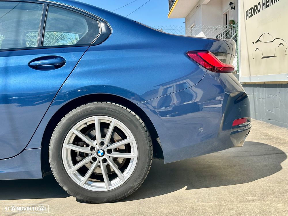 BMW 320 d Auto - 11