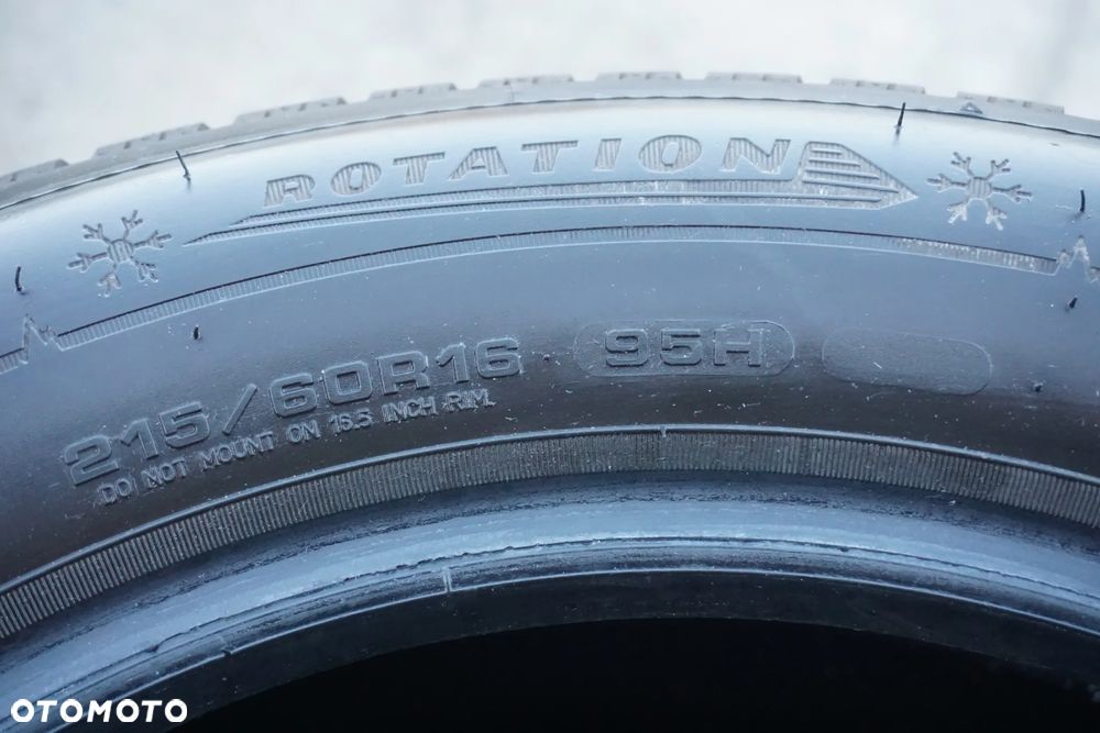 215 60 16 Dunlop winter sport 5 8/9mm 21r - 8