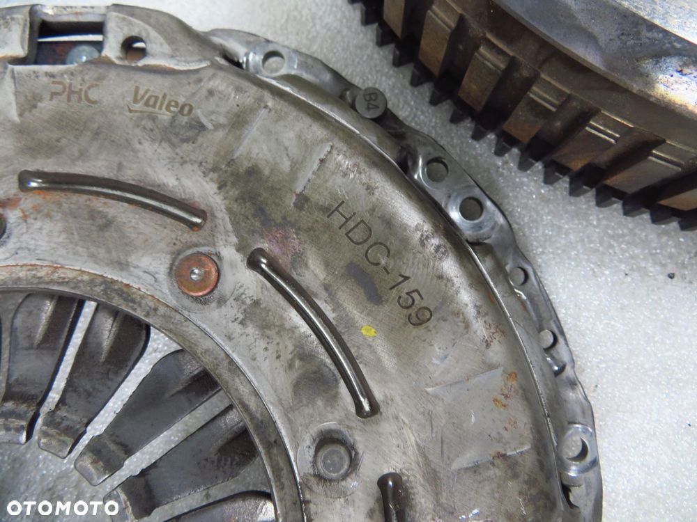 KOŁO ZAMACHOWE HYUNDAI i30 I 1.6 CRDi - 4