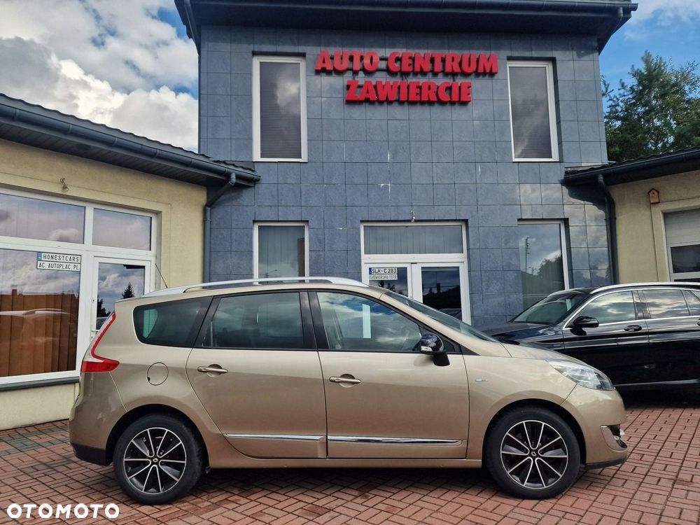 Renault Grand Scenic - 13