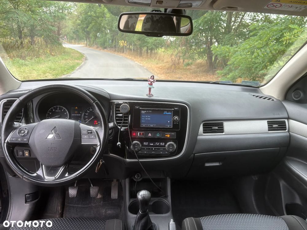 Mitsubishi Outlander 2.0 2WD Plus - 11