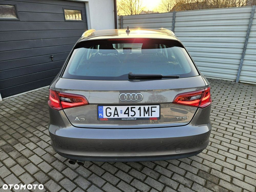 Audi A3 Sportback 1.4 TFSI Attraction - 15