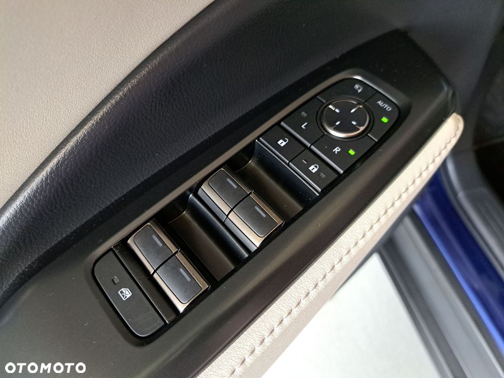 Lexus LBX 1.5 Hybrid Elegant - 34