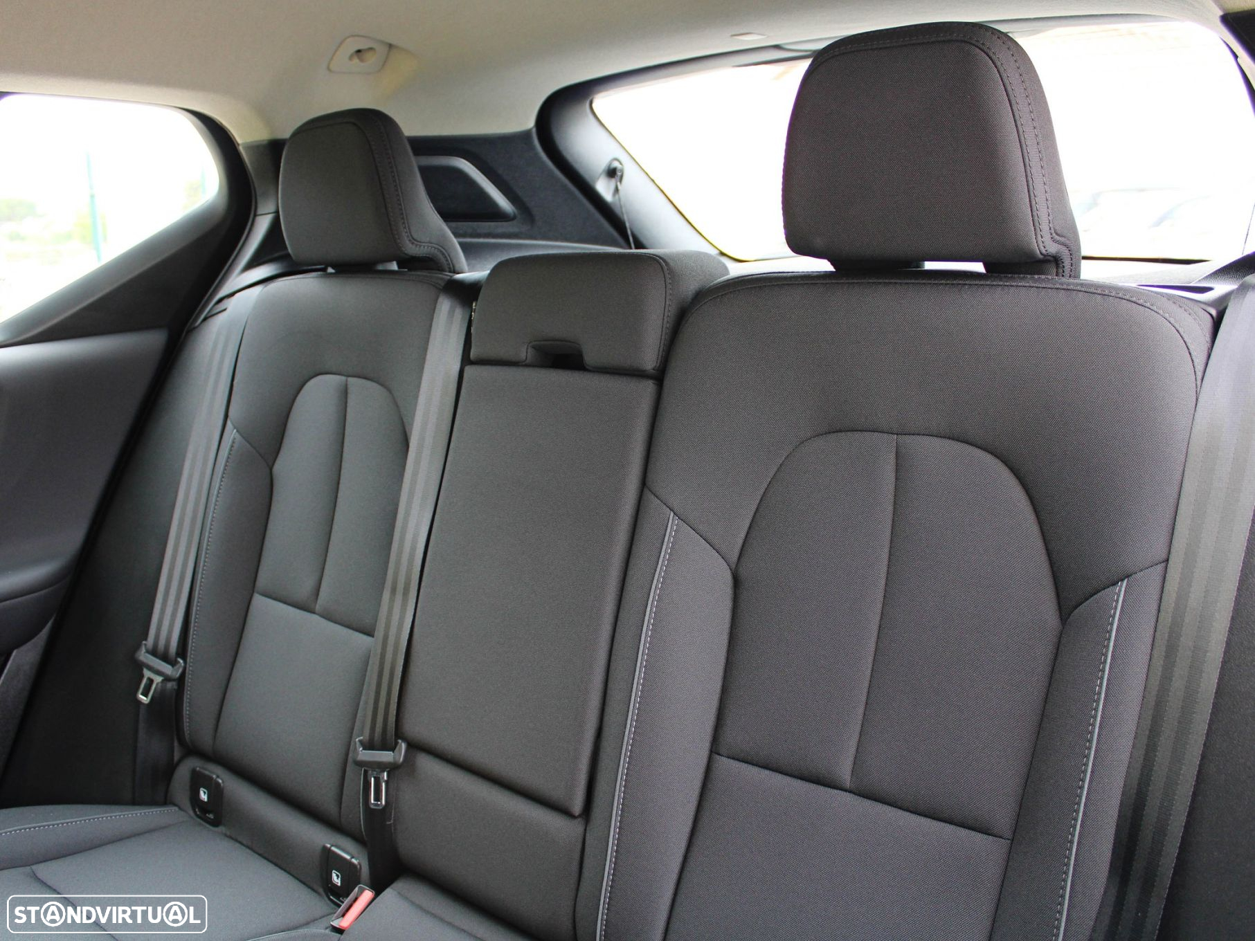 Volvo XC 40 1.5 T4 PHEV Inscription Expression - 52