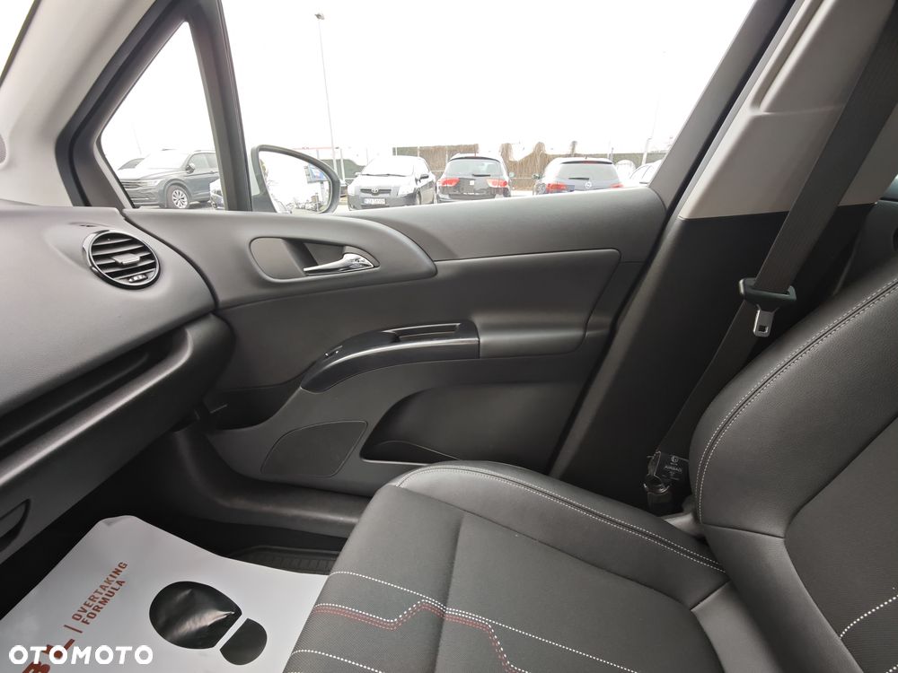 Opel Meriva 1.4 T Edition 150 S&S - 13