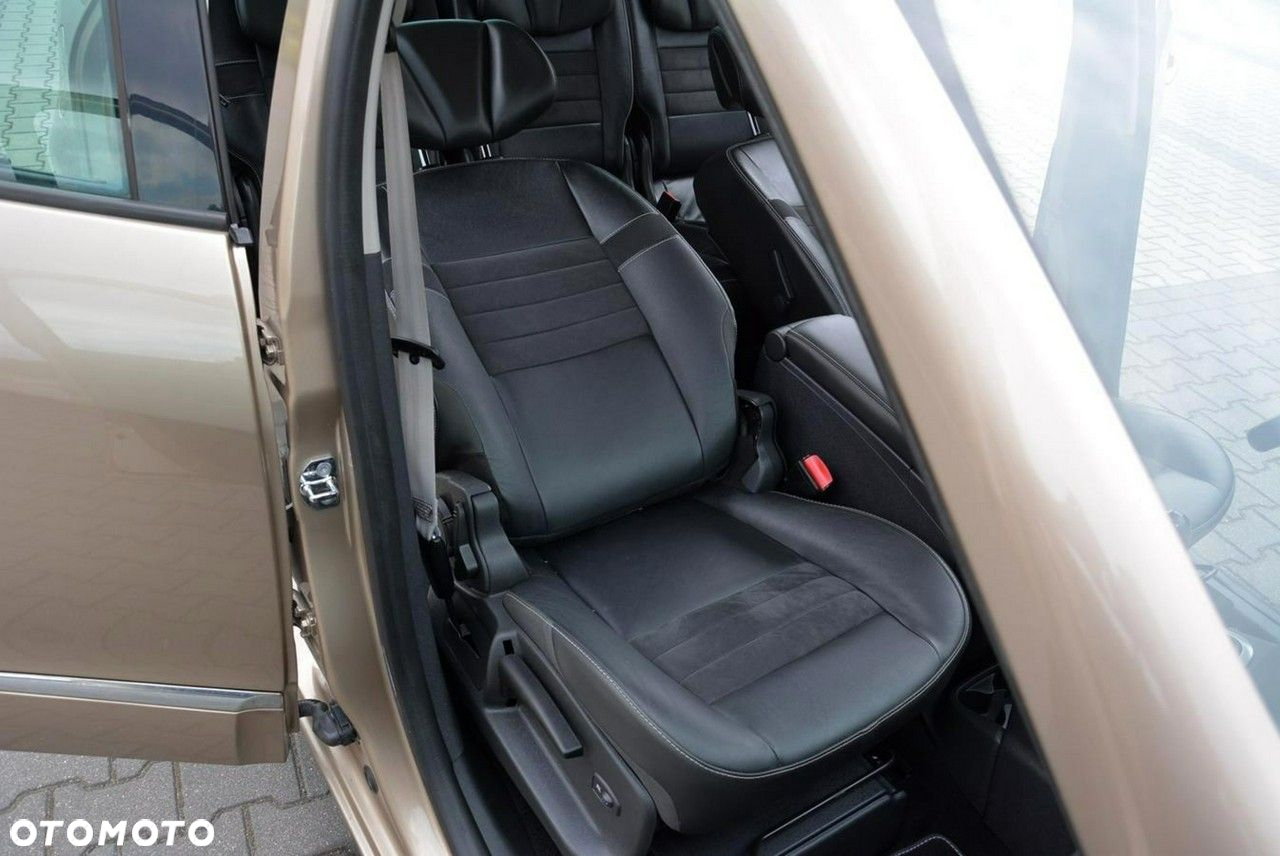 Renault Scenic - 21