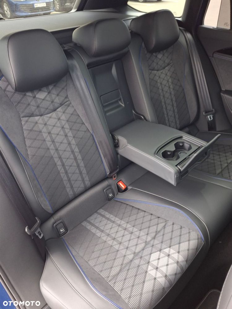 Volkswagen Passat - 25