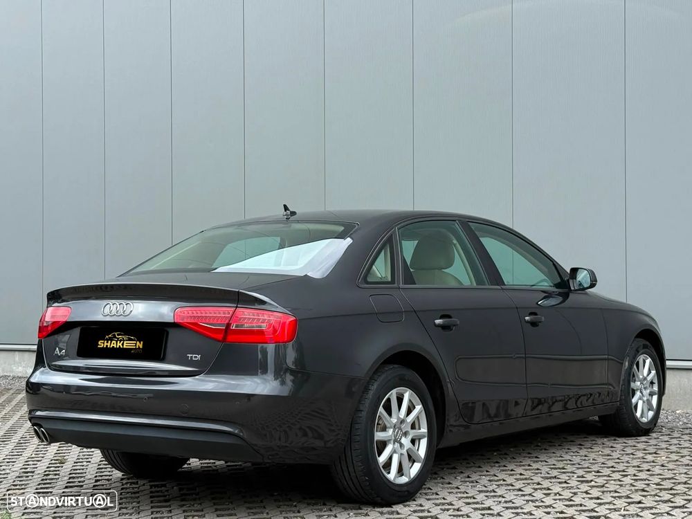 Audi A4 2.0 TDI S tronic design - 3