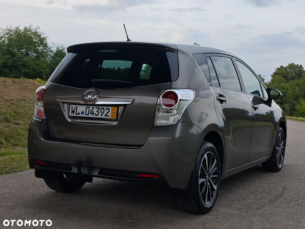 Toyota Verso 1.8 7-Sitzer Executive - 28