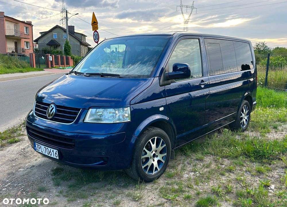 Volkswagen Caravelle L1 - 4
