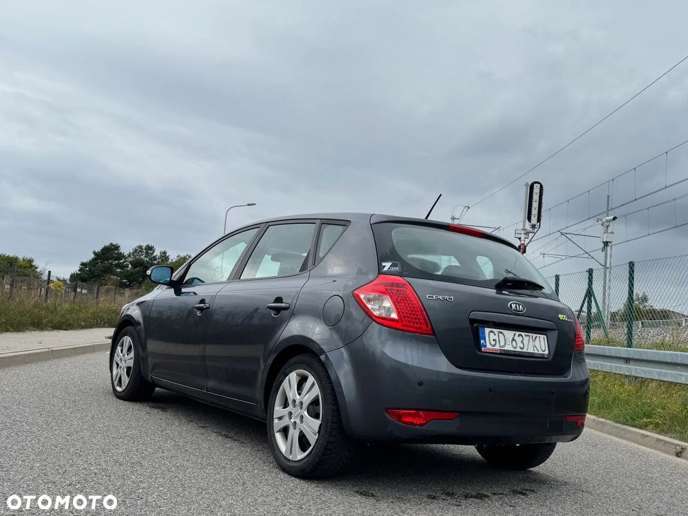 Kia Ceed 1.6 Crdi Optimum - 9
