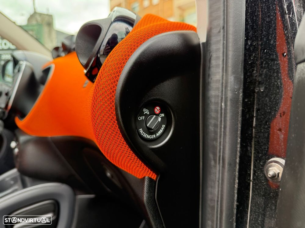 Smart ForTwo Coupé 1.0 Passion 71 - 22