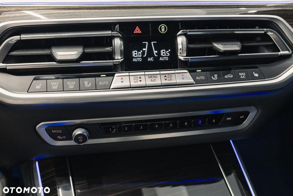 BMW X5 - 25