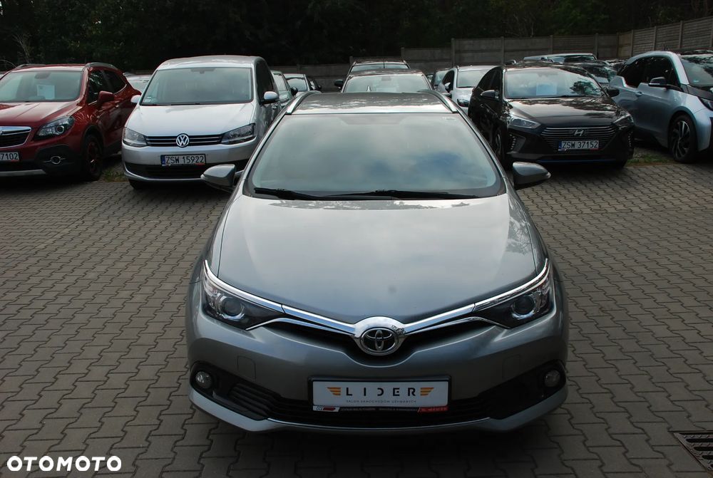 Toyota Auris 1.6 D-4D Edition-S - 1