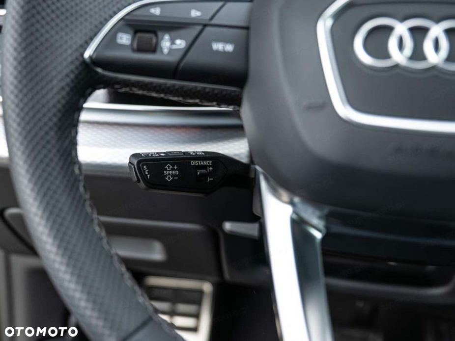 Audi Q8 - 8