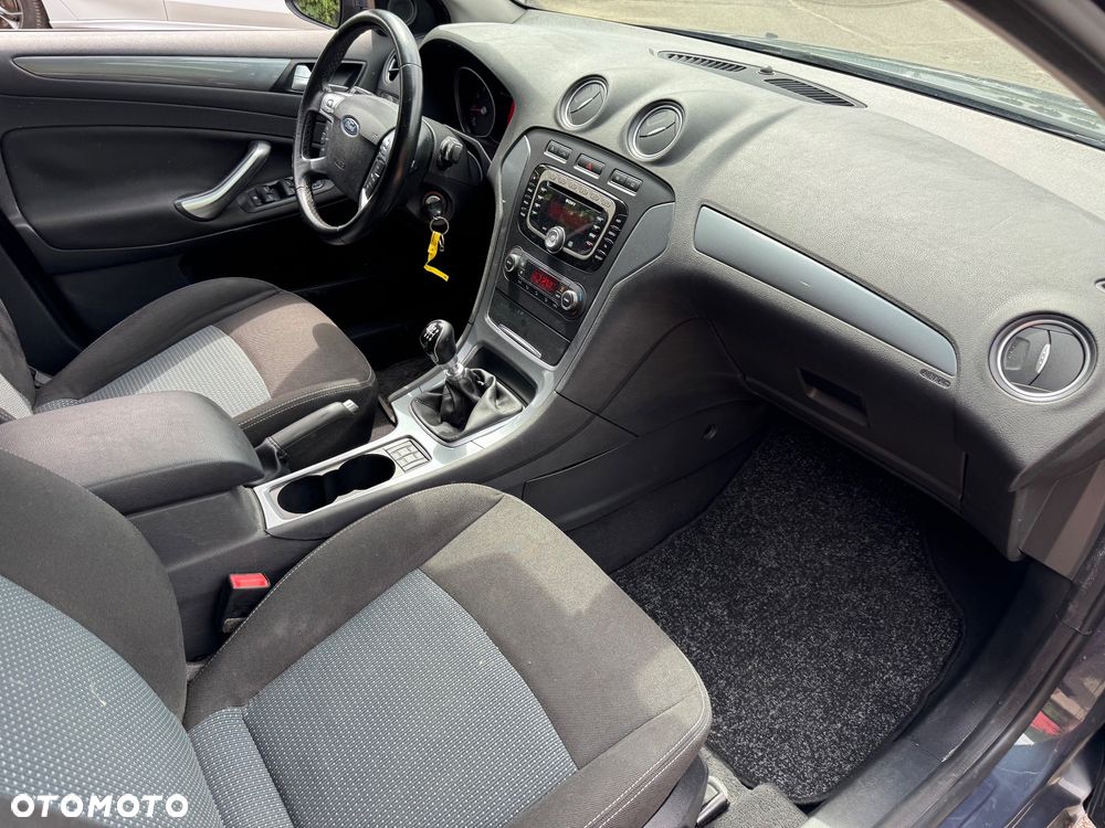 Ford Mondeo 1.6 Eco Boost Start-Stopp Champions Edition - 13