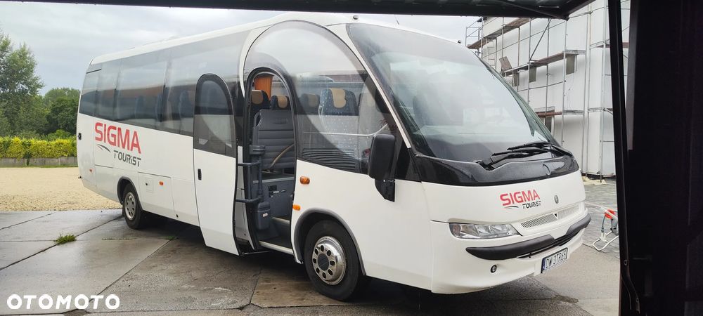 Mercedes-Benz Mago Tourino Tourismo - 1