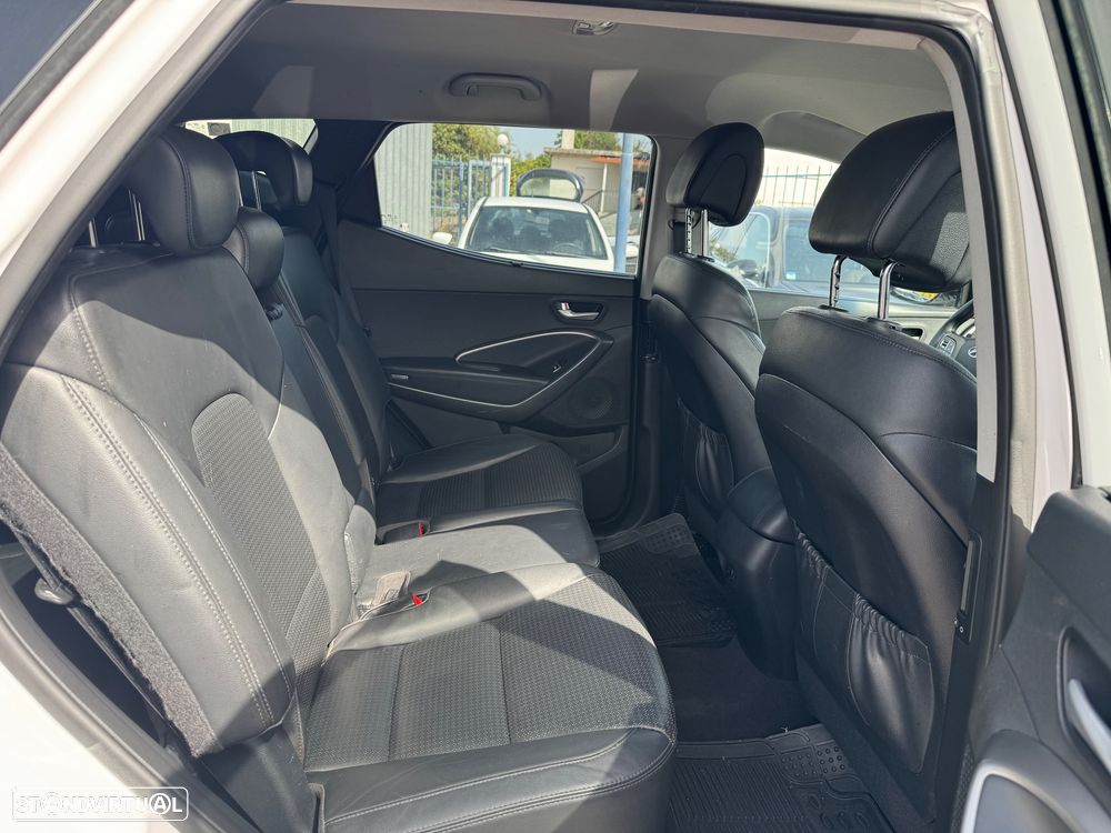 Hyundai Santa Fe 2.2 CRDi Creative 7L J18 - 37