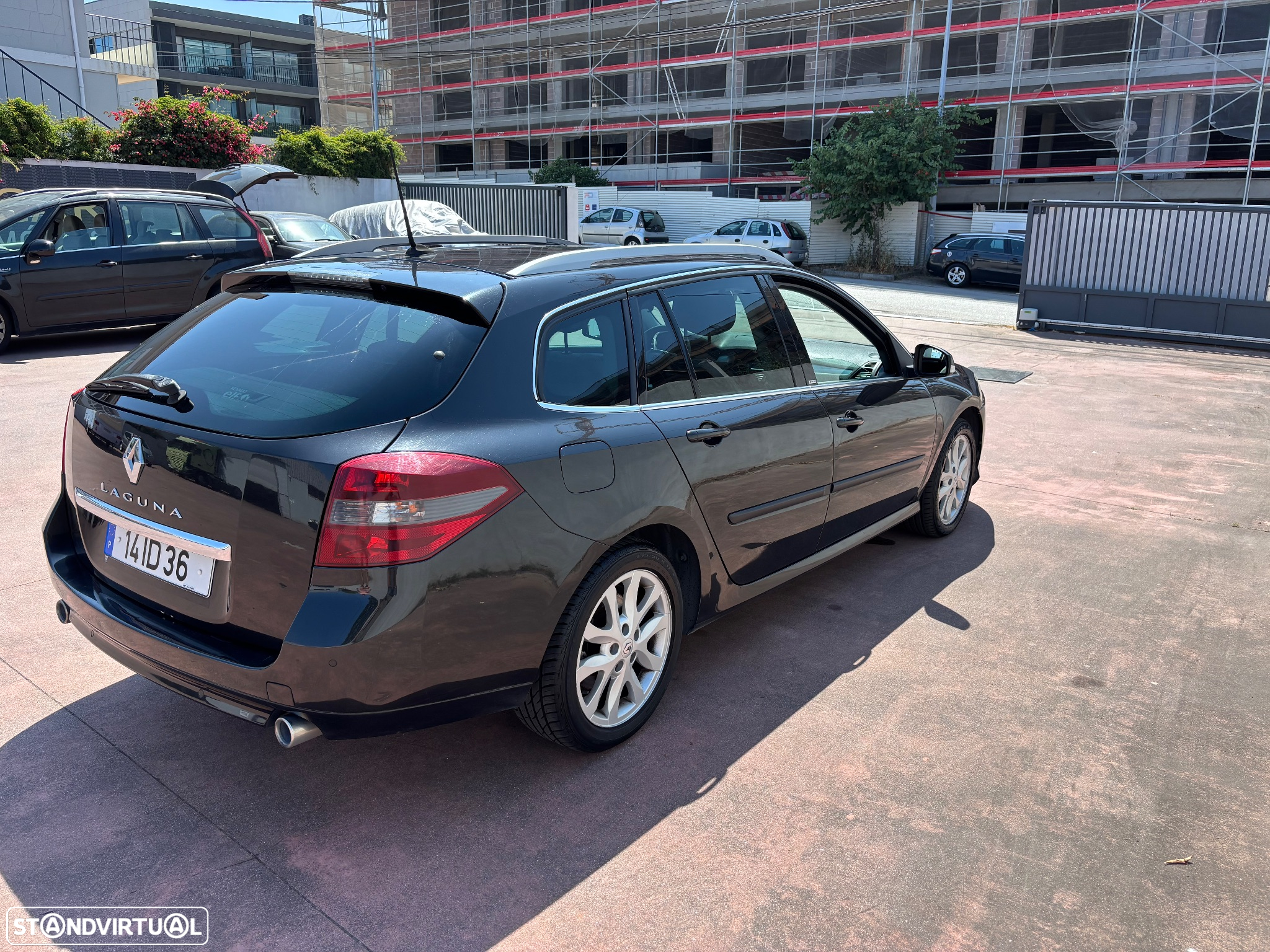Renault Laguna Break 2.0 dCi Confort - 11