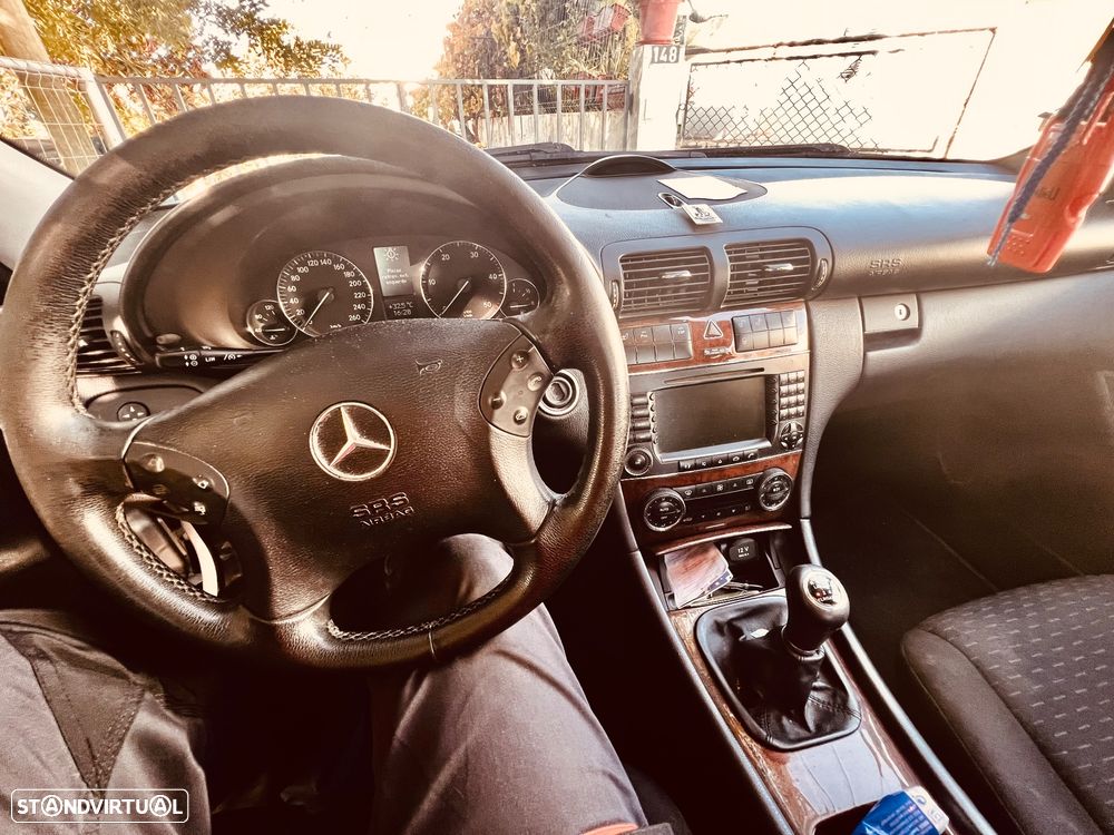 Mercedes-Benz E 220 CDi Elegance - 8