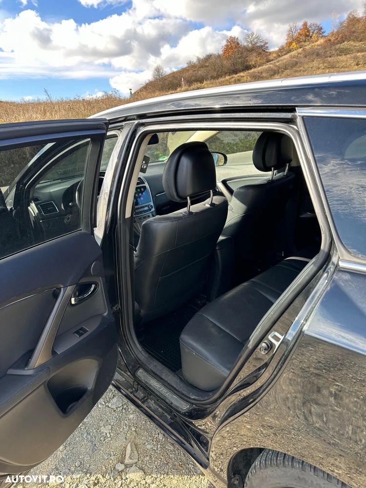 Toyota Avensis 2.2 D-CAT Luxury (consola nichel) - 12