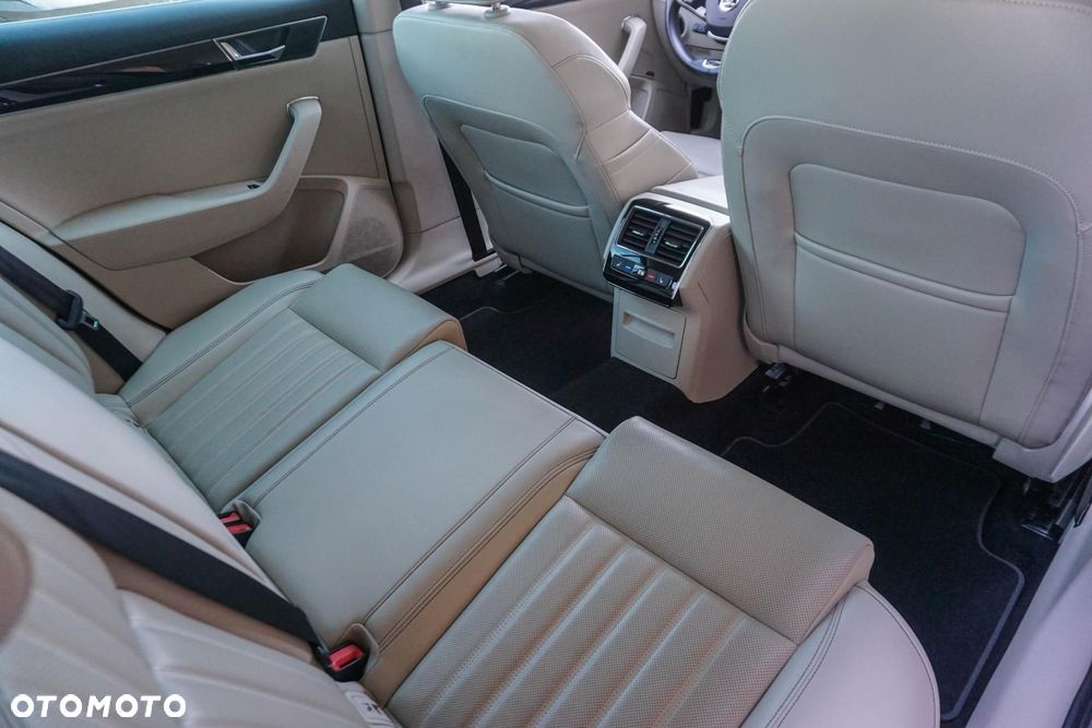 Skoda Superb - 35