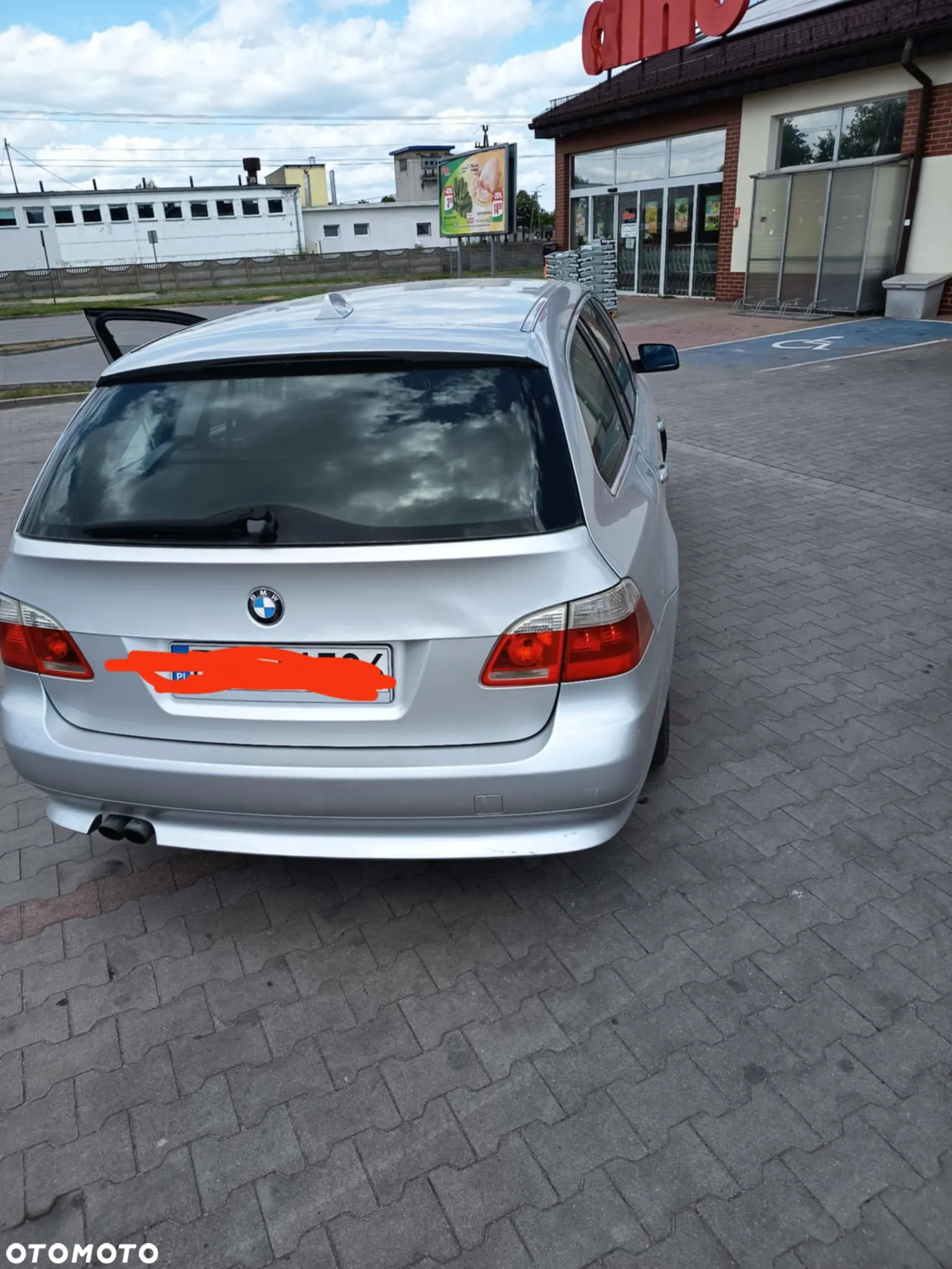 BMW Seria 5 525d - 5