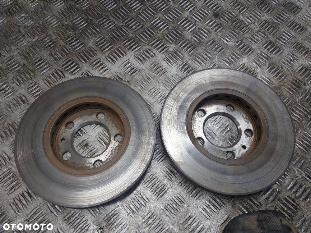TARCZE HAMULCOWE PRZÓD + KLOCKI + ZACISKI SKODA FABIA I 1.2 6V - 3