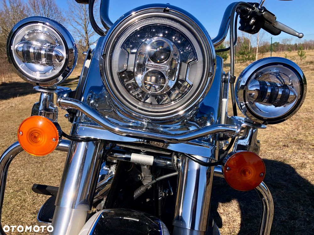 Harley-Davidson Touring Road King - 12