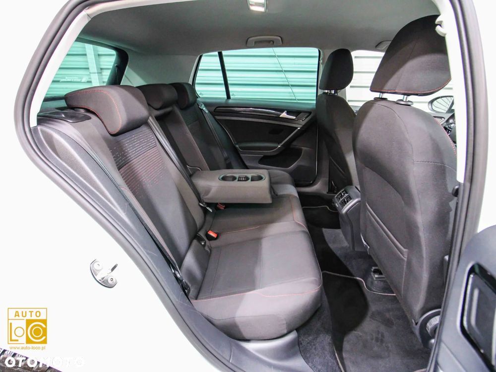 Volkswagen Golf 1.4 TSI Sound - 11