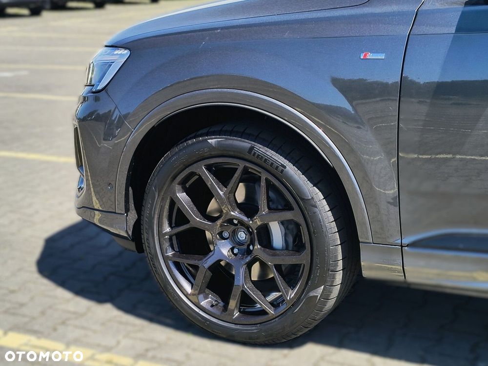 Audi Q7 50 TDI mHEV Quattro S Line Tiptr - 9