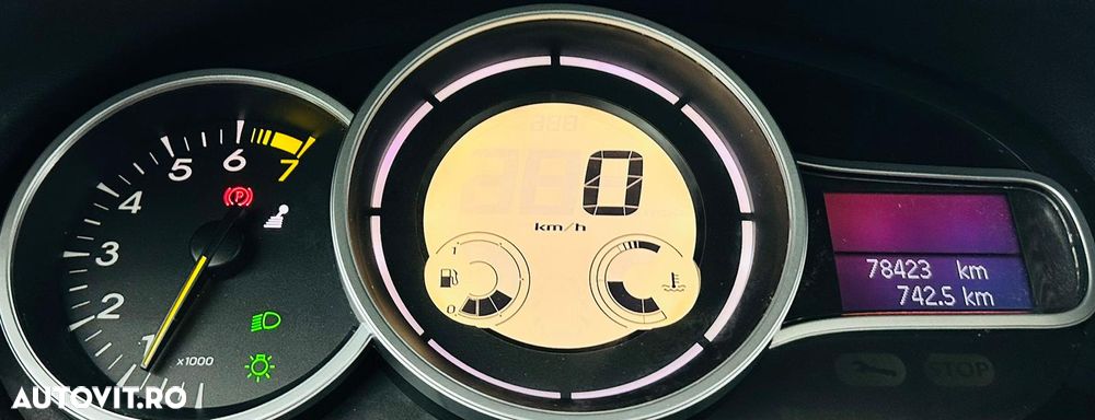 Renault Megane 1.6 16V 110 Dynamique - 26