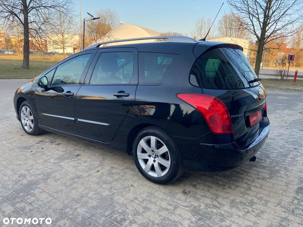 Peugeot 308 - 5
