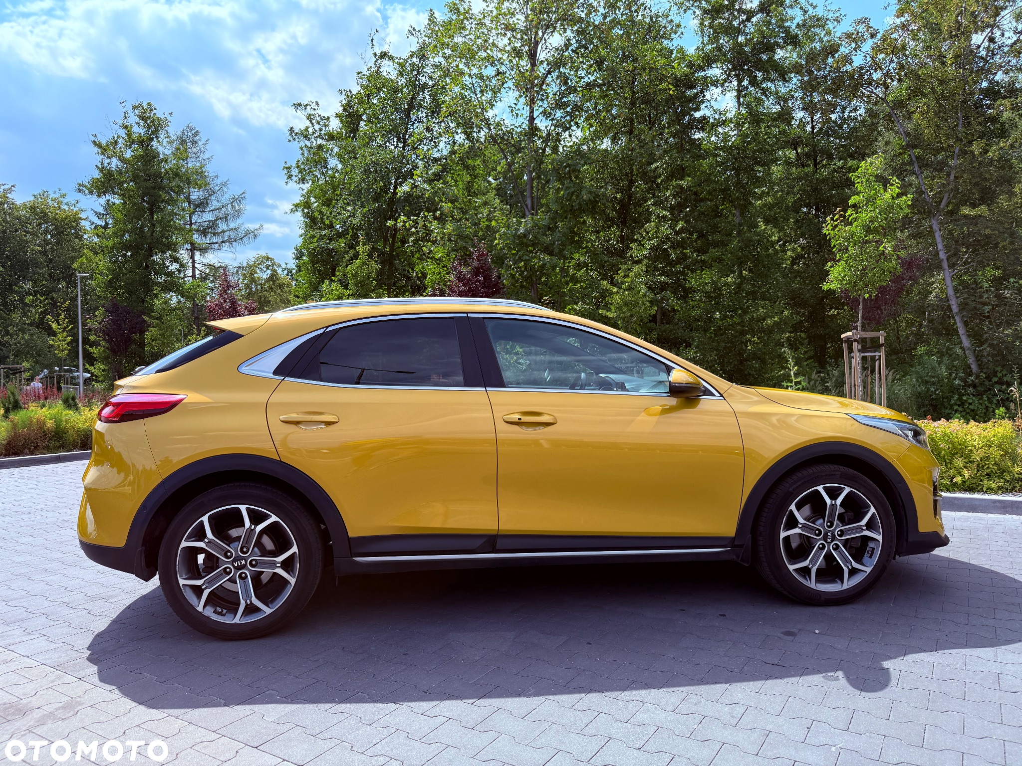 Kia XCeed 1.6 T-GDI L Business Line DCT - 4