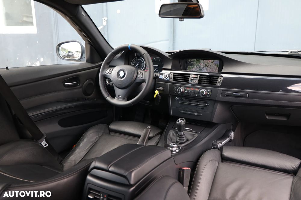 BMW Seria 3 320d - 17