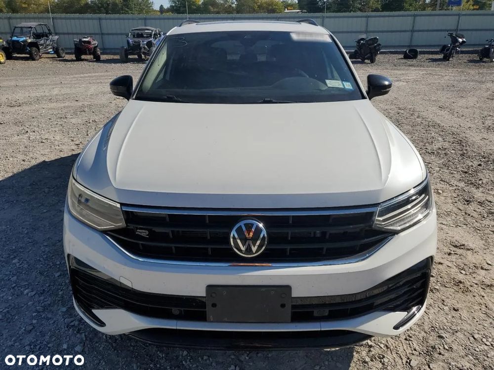 Volkswagen Tiguan - 2