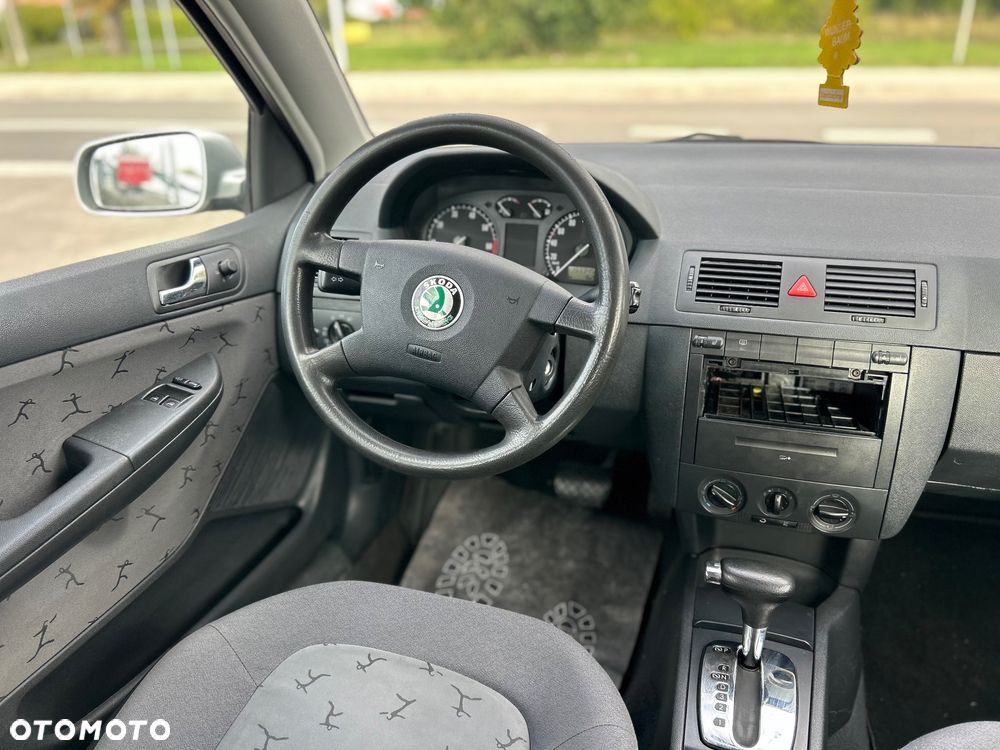 Skoda Fabia 1.4 16V Automatik Elegance - 18