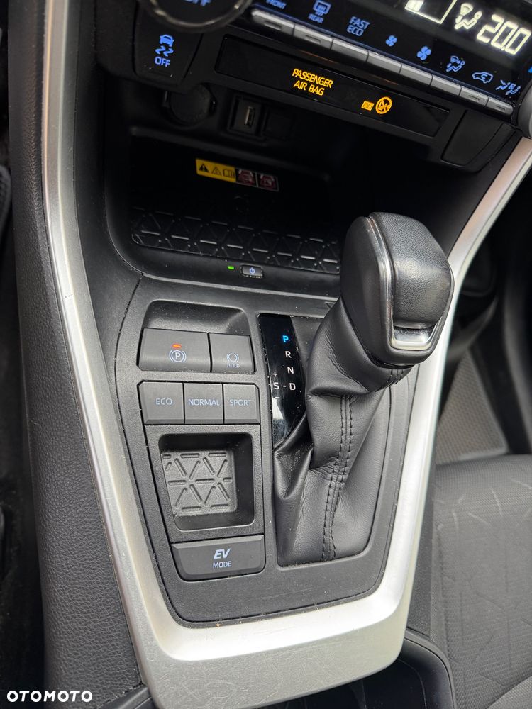 Toyota RAV4 2.5 Hybrid Comfort 4x2 - 31