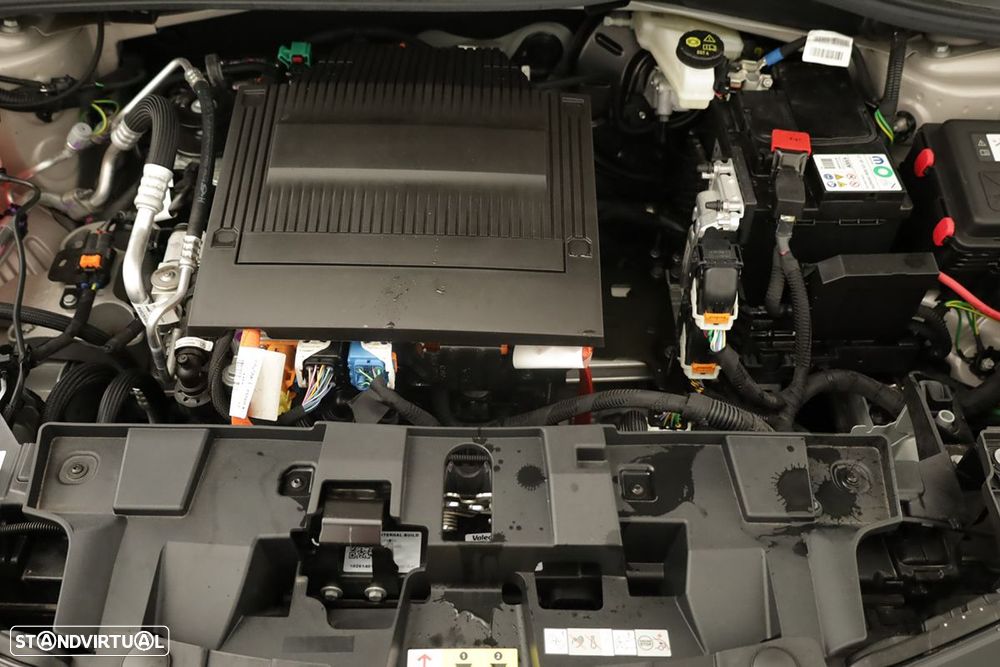 Alfa Romeo Junior Elletrica 50 kWh - 23