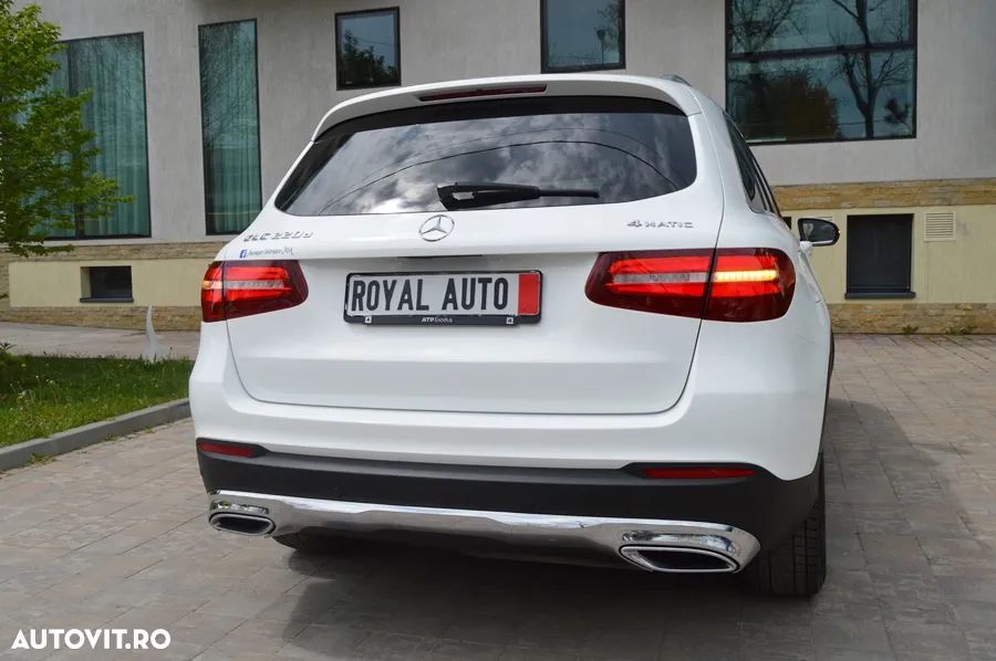 Mercedes-Benz GLC 220 d 4MATIC 9G-TRONIC - 13