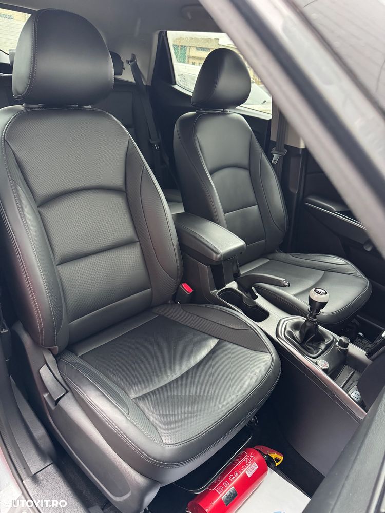 SsangYong Tivoli - 25