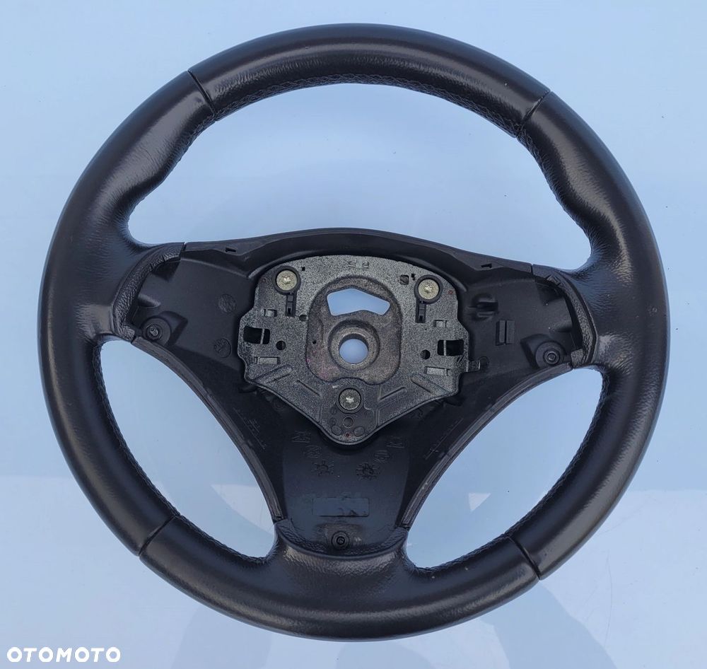 KIEROWNICA BMW E90 E91 E92 E93 E81 E82 E87 E88 X1 E84 SPORT BARDZO ŁADNA (279) - 1