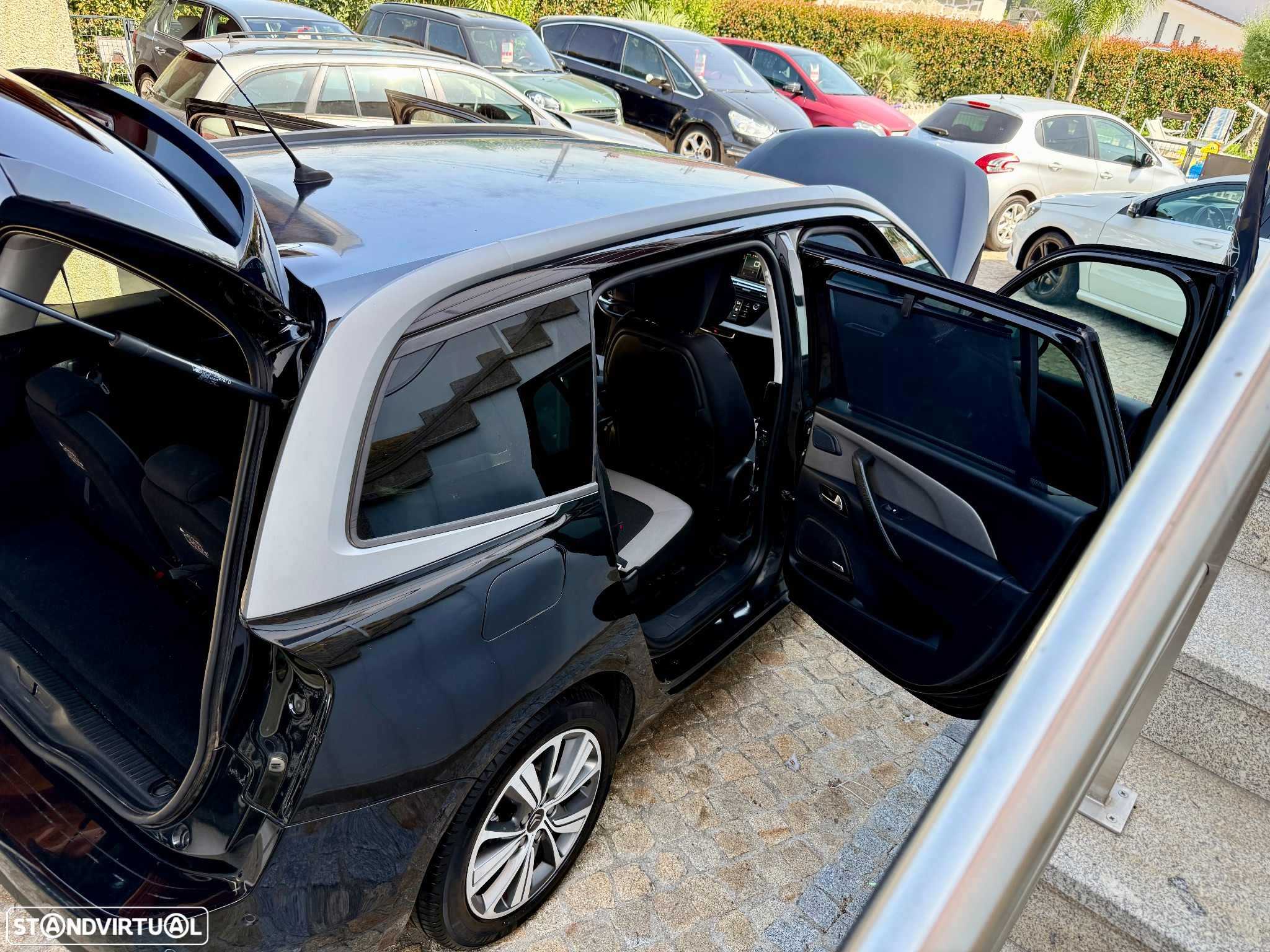 Citroën C4 Grand Picasso e-HDi 115 Intensive - 33